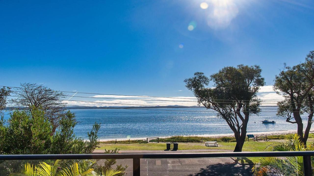 Dutchie'S Dream - Glorious Views And Opposite Dutchies Beach Nelson Bay Extérieur photo