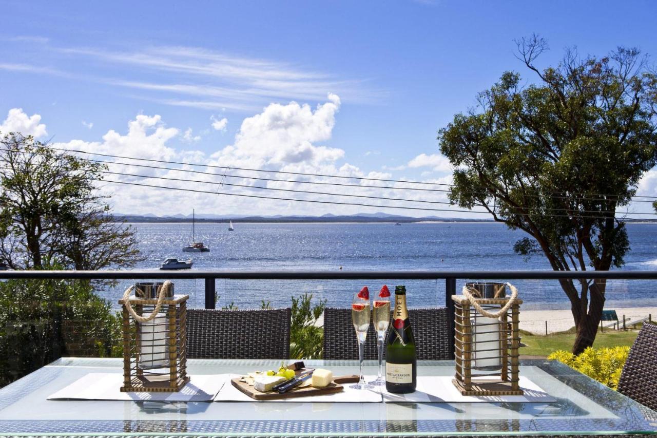 Dutchie'S Dream - Glorious Views And Opposite Dutchies Beach Nelson Bay Extérieur photo